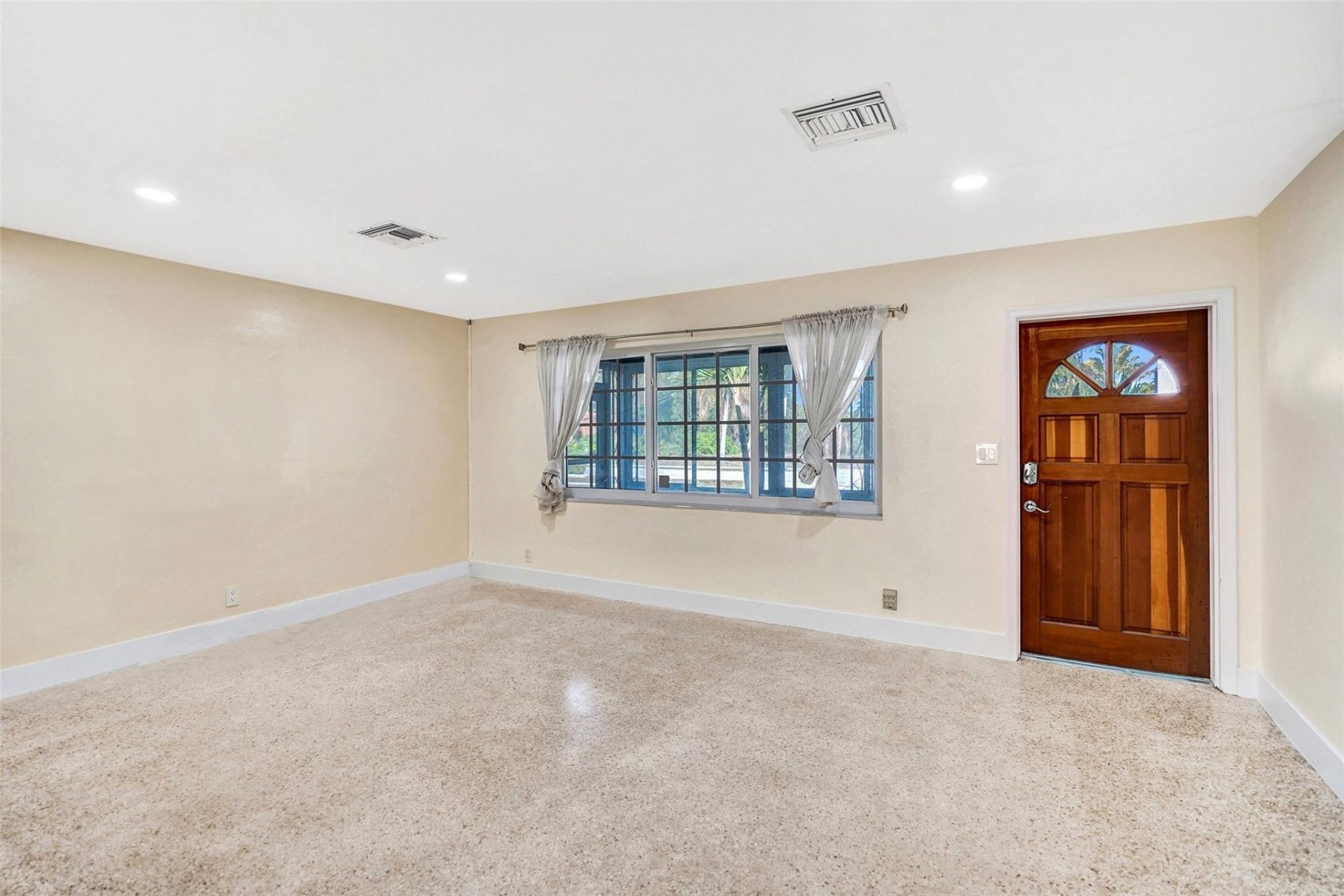 820 SE 4th Ave, Delray Beach, FL 33483 Photo