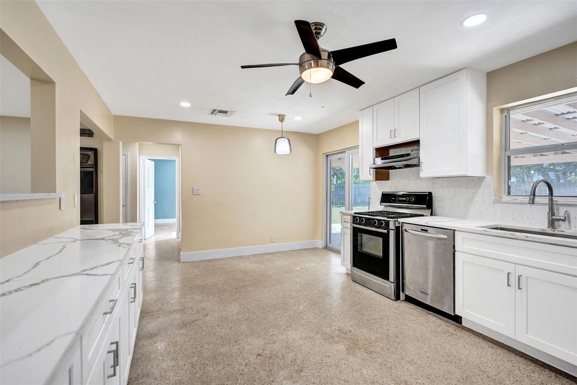 820 SE 4th Ave, Delray Beach, FL 33483 Photo