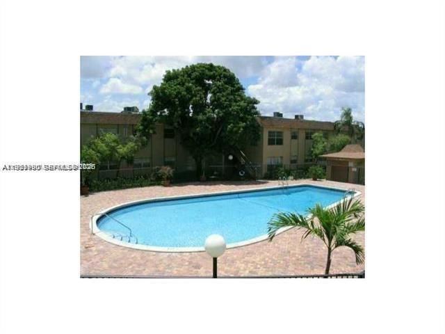 2530 NW 39th Way, Unit 102, Lauderdale Lakes, FL 33311 Photo