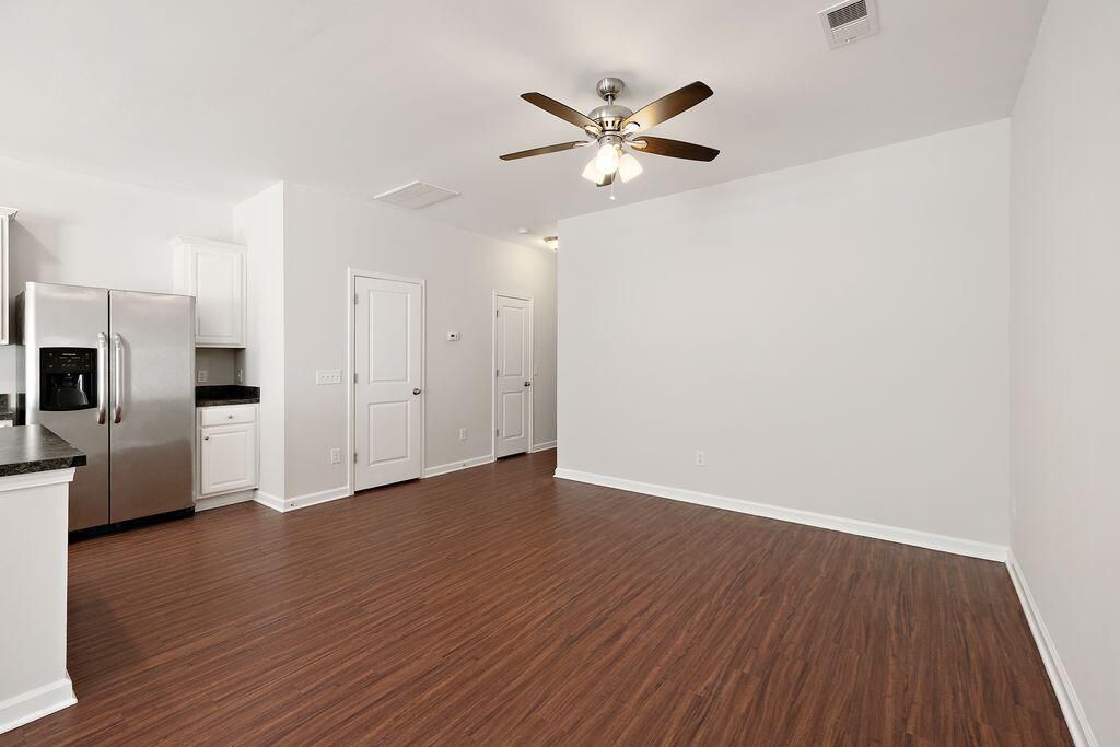 4763 Horse Drawn Way Photo 6