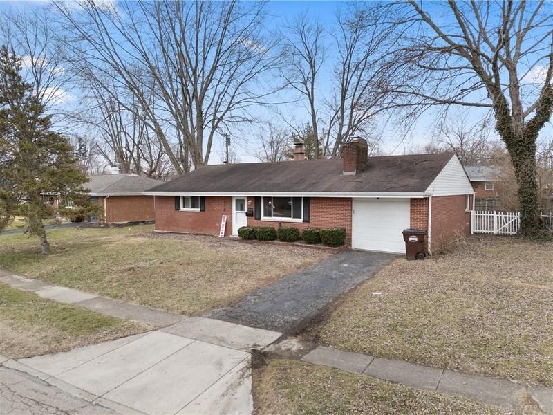2267 Yorkshire Place, Kettering, OH 45419 Photo 3