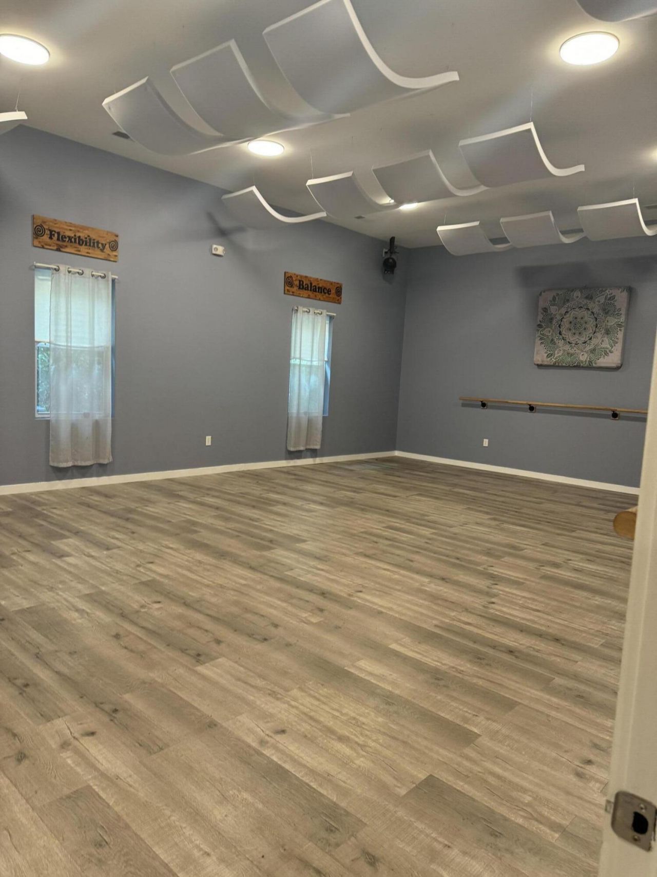 5401 Netherby  Photo 4