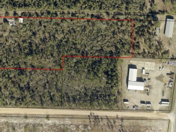 11922 Tammy Pitts Road , Fountain, FL 32438