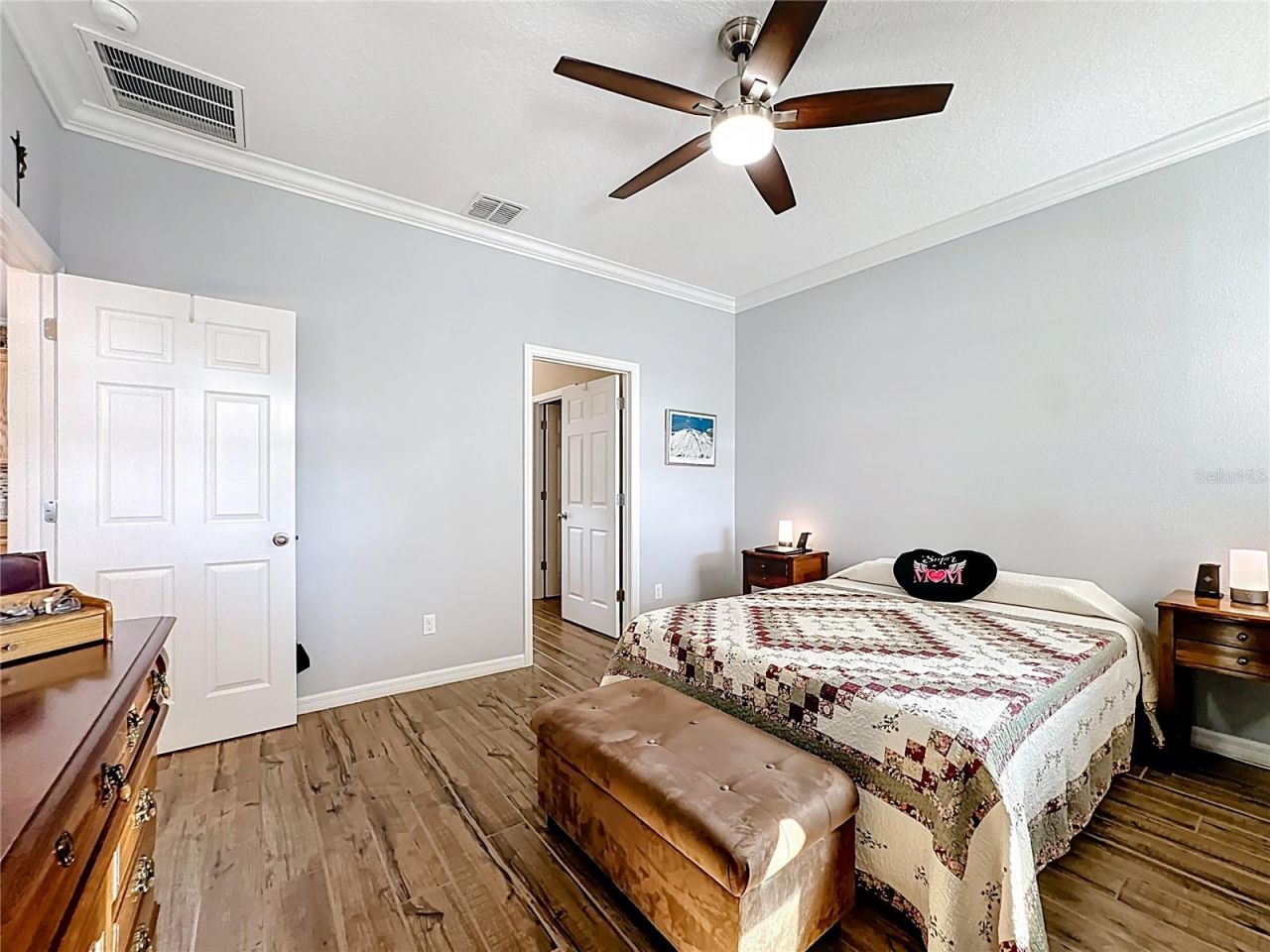 13000 Yale Bluff Drive, Grand Island, FL 32735 Photo