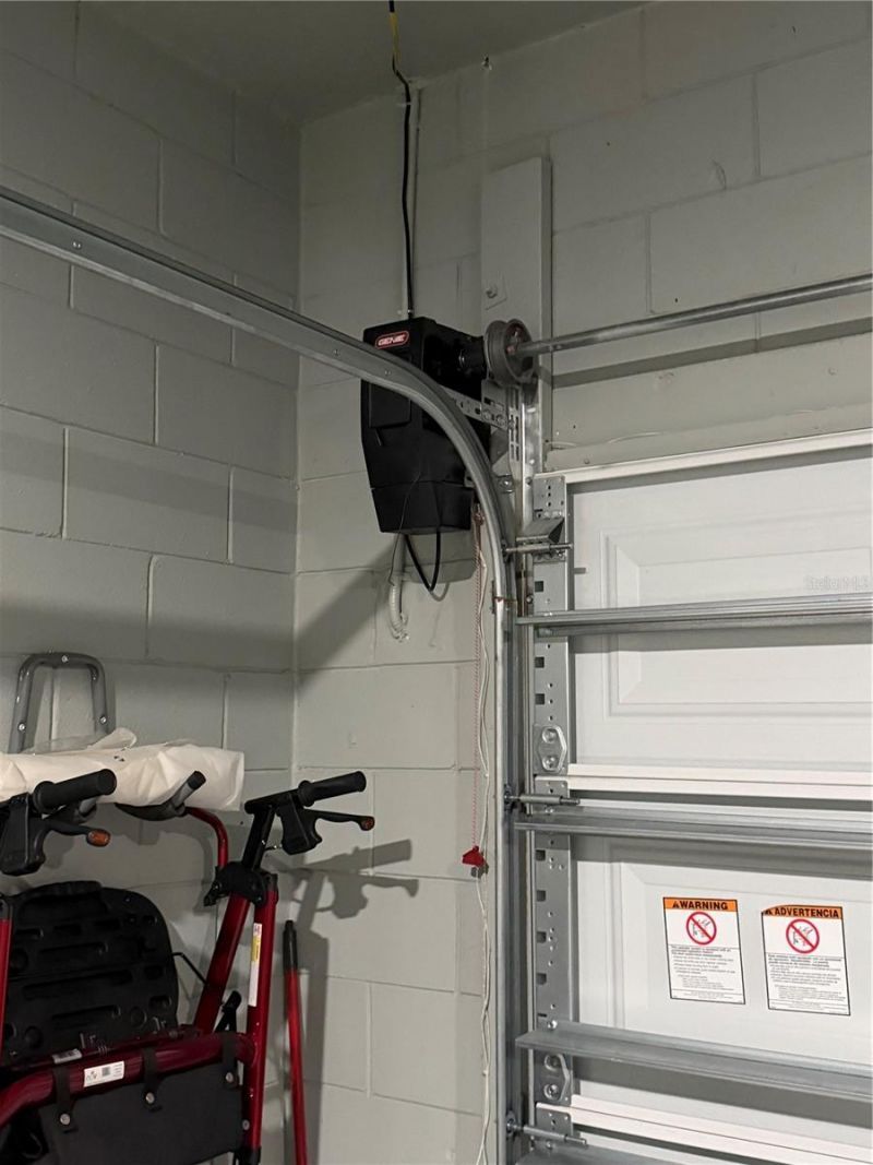 13000 Yale Bluff Drive, Grand Island, FL 32735 Photo