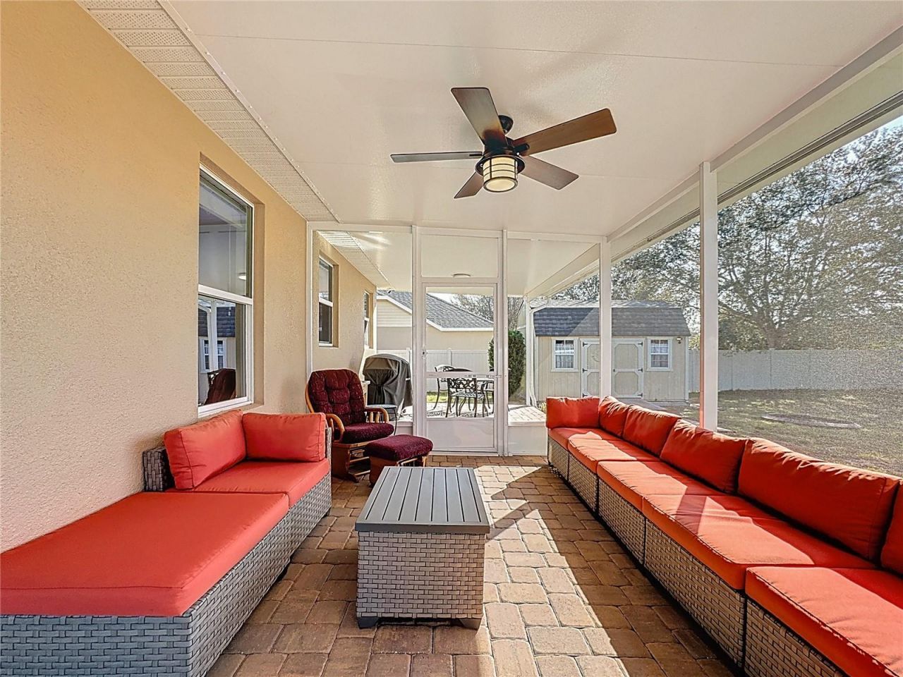 13000 Yale Bluff Drive, Grand Island, FL 32735 Photo