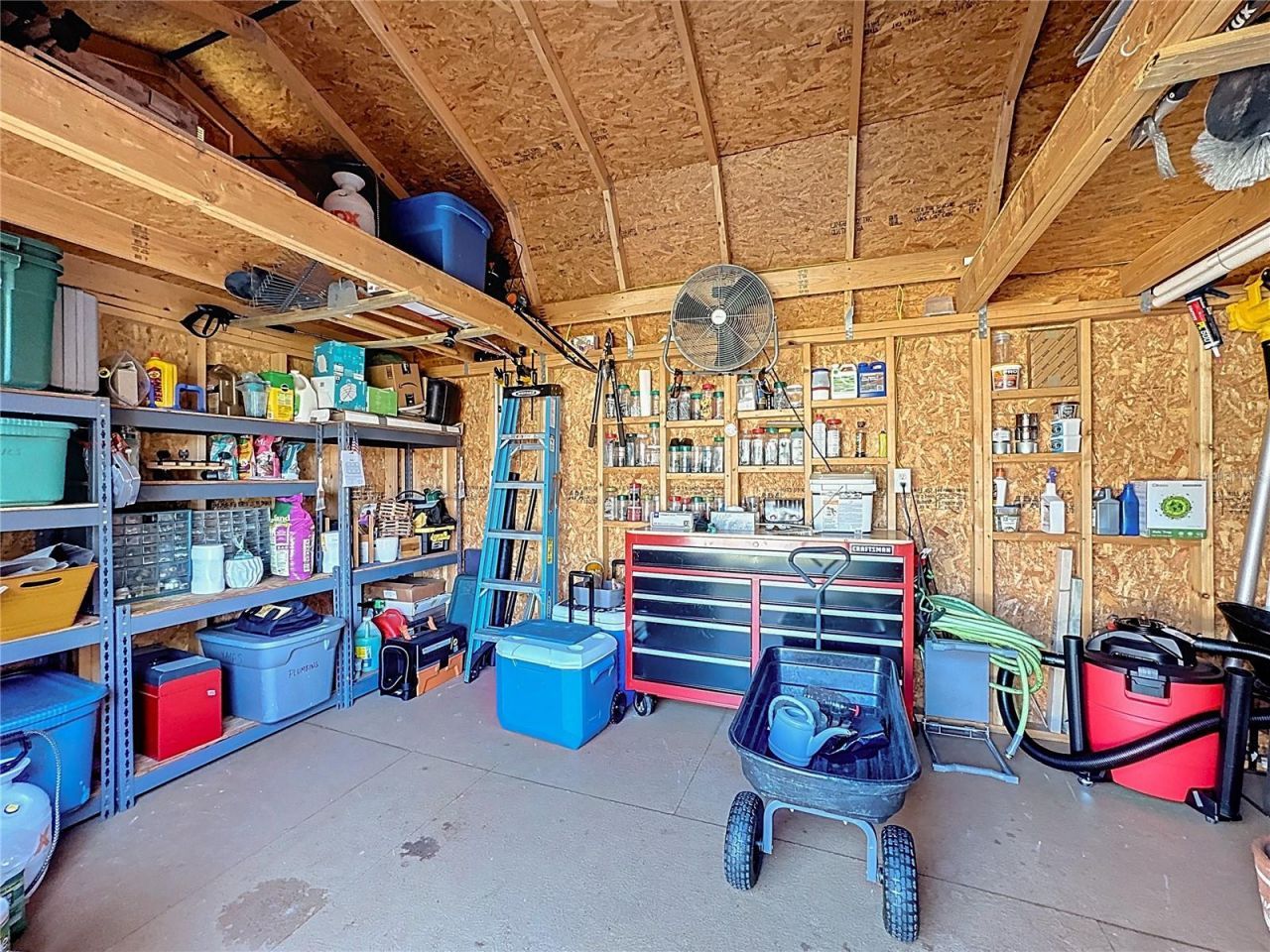 13000 Yale Bluff Drive, Grand Island, FL 32735 Photo