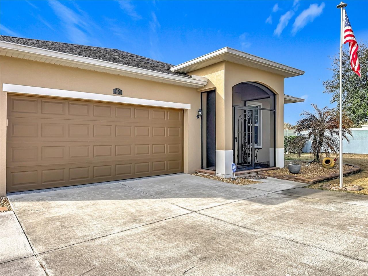 13000 Yale Bluff Drive, Grand Island, FL 32735 Photo