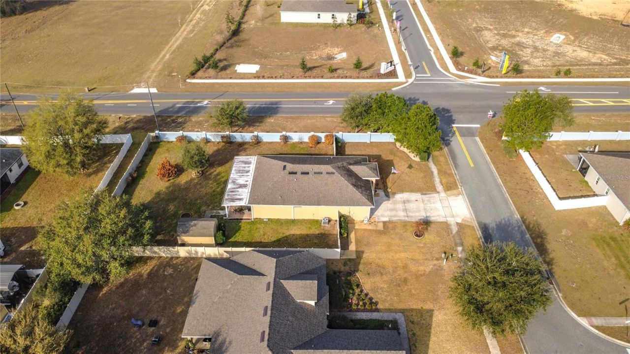 13000 Yale Bluff Drive, Grand Island, FL 32735 Photo