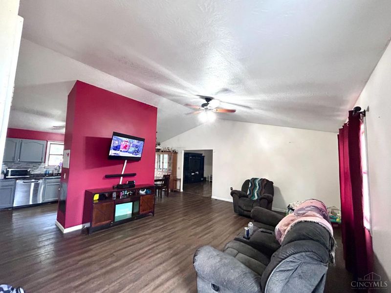 300 Adare Court, Lynchburg, OH 45142 Photo 7