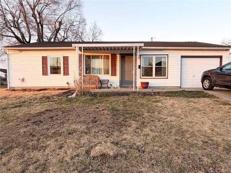 1134 Frayne Drive, New Carlisle, OH 45344 Photo 2