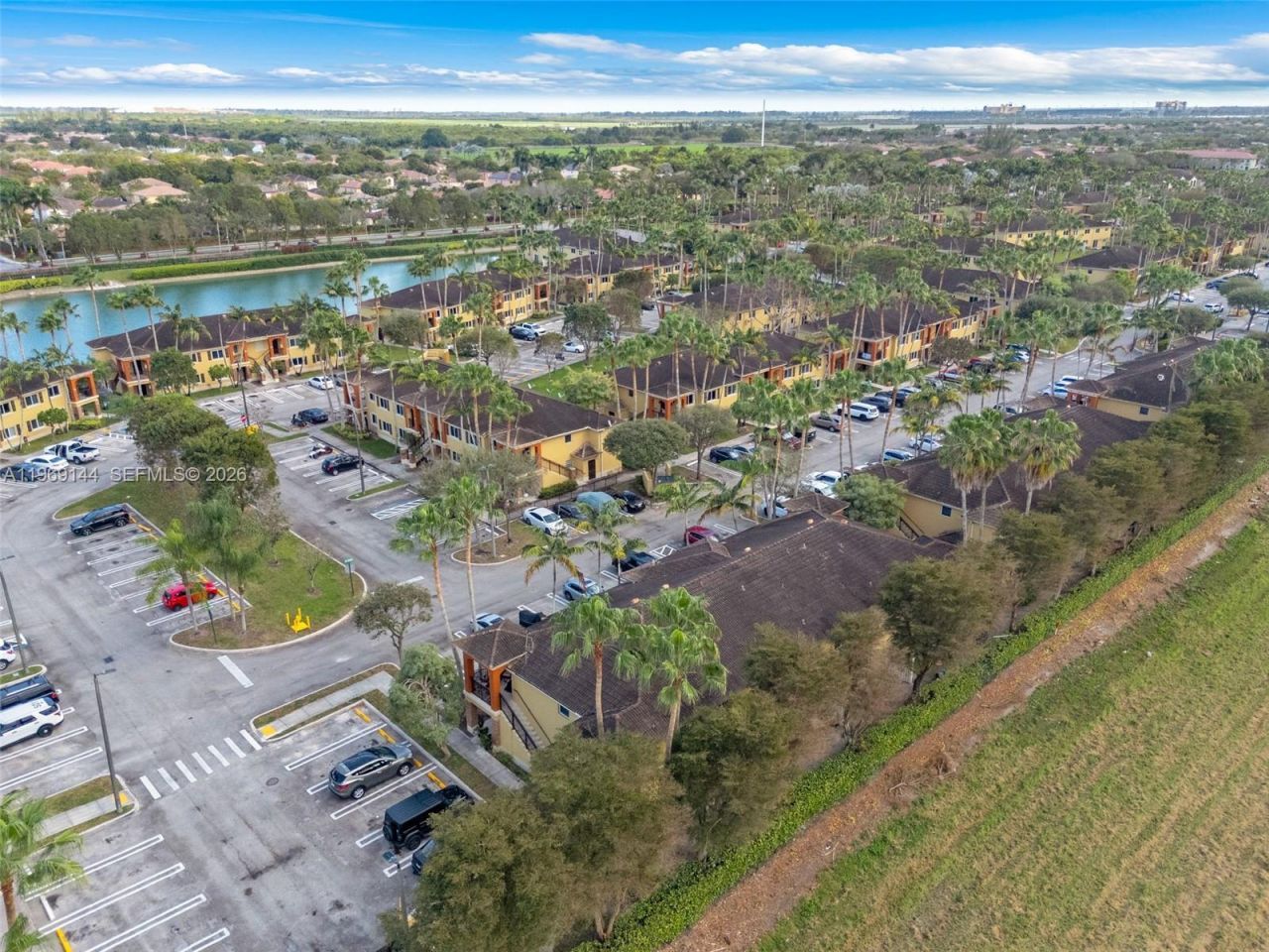 990 NE 33rd Ter , Unit 102, Homestead, FL 33033 Photo