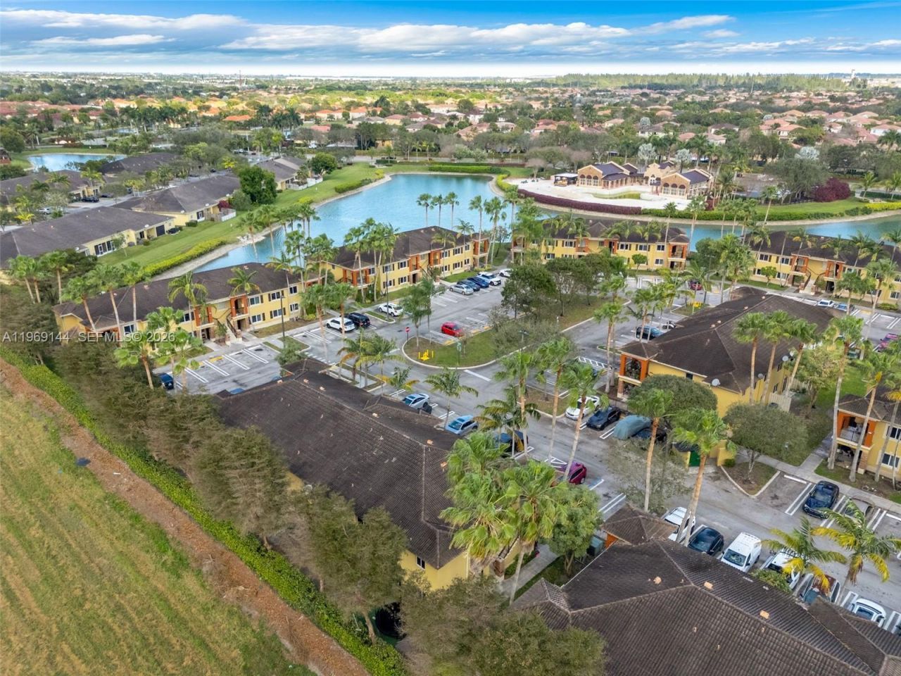 990 NE 33rd Ter , Unit 102, Homestead, FL 33033 Photo