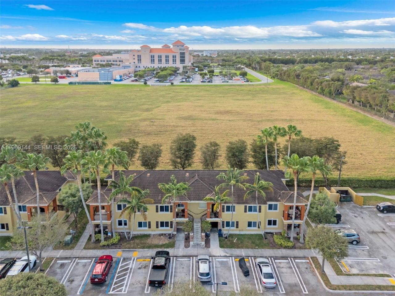 990 NE 33rd Ter , Unit 102, Homestead, FL 33033 Photo