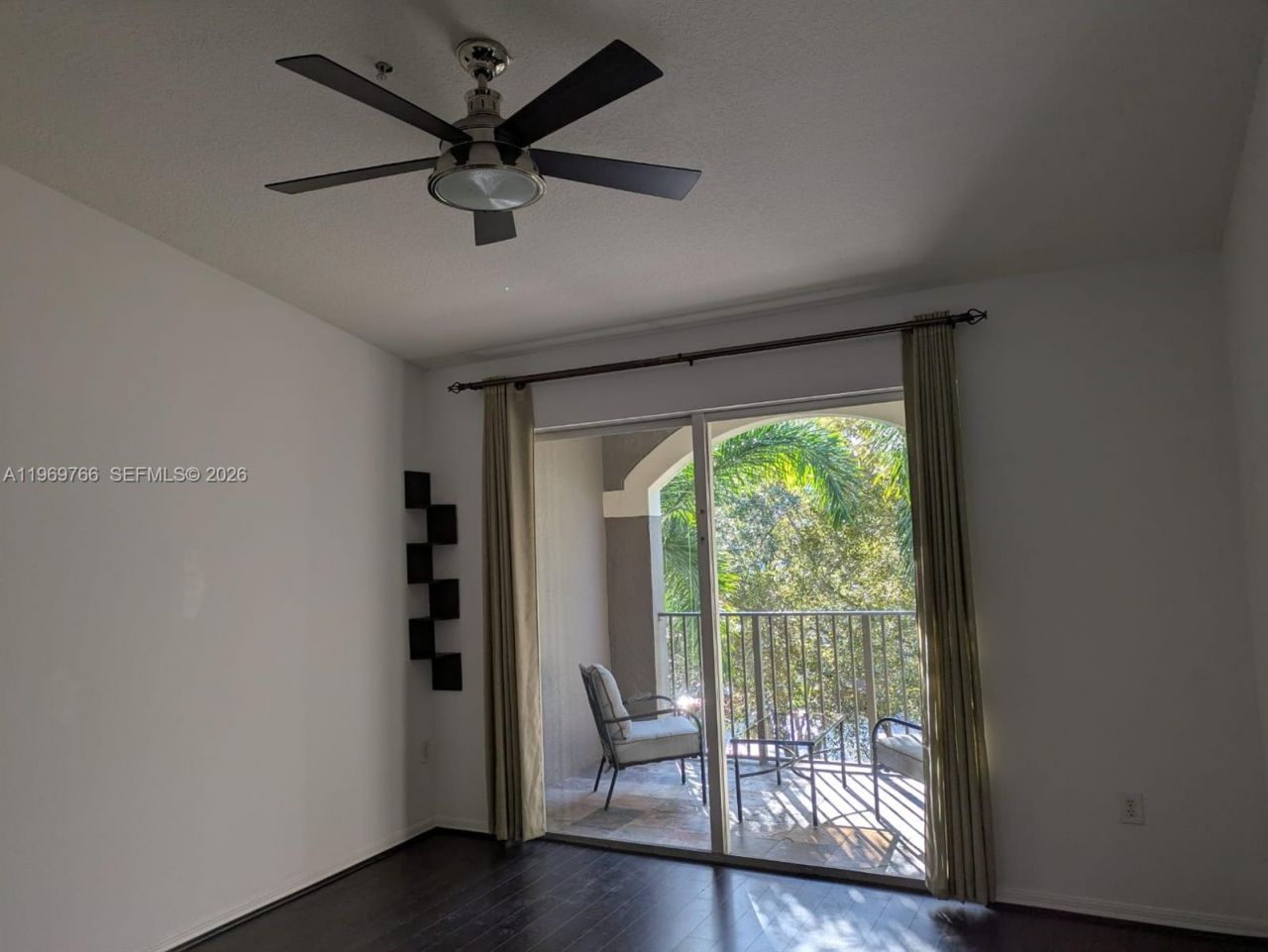 6831 SW 44th St, Unit 302, Miami, FL 33155 Photo