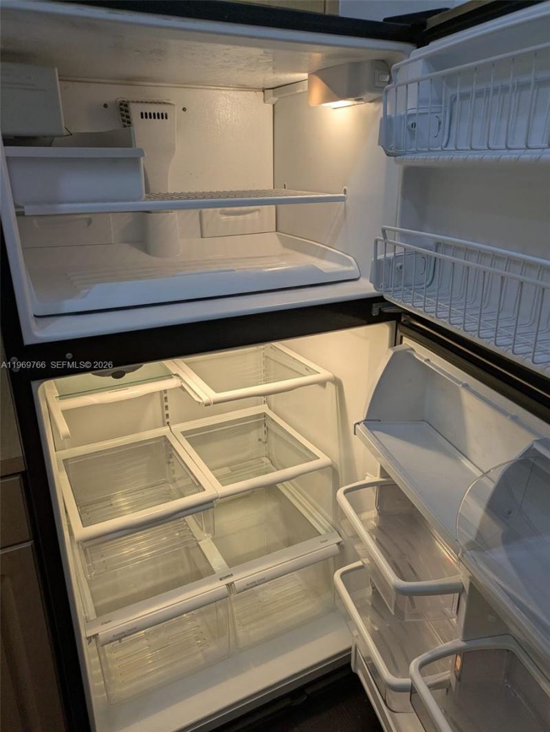 6831 SW 44th St, Unit 302, Miami, FL 33155 Photo