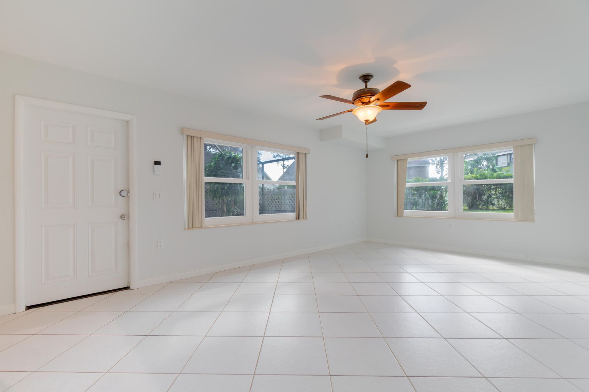 31 Clinton Court, Unit C, Royal Palm Beach, FL 33411 Photo
