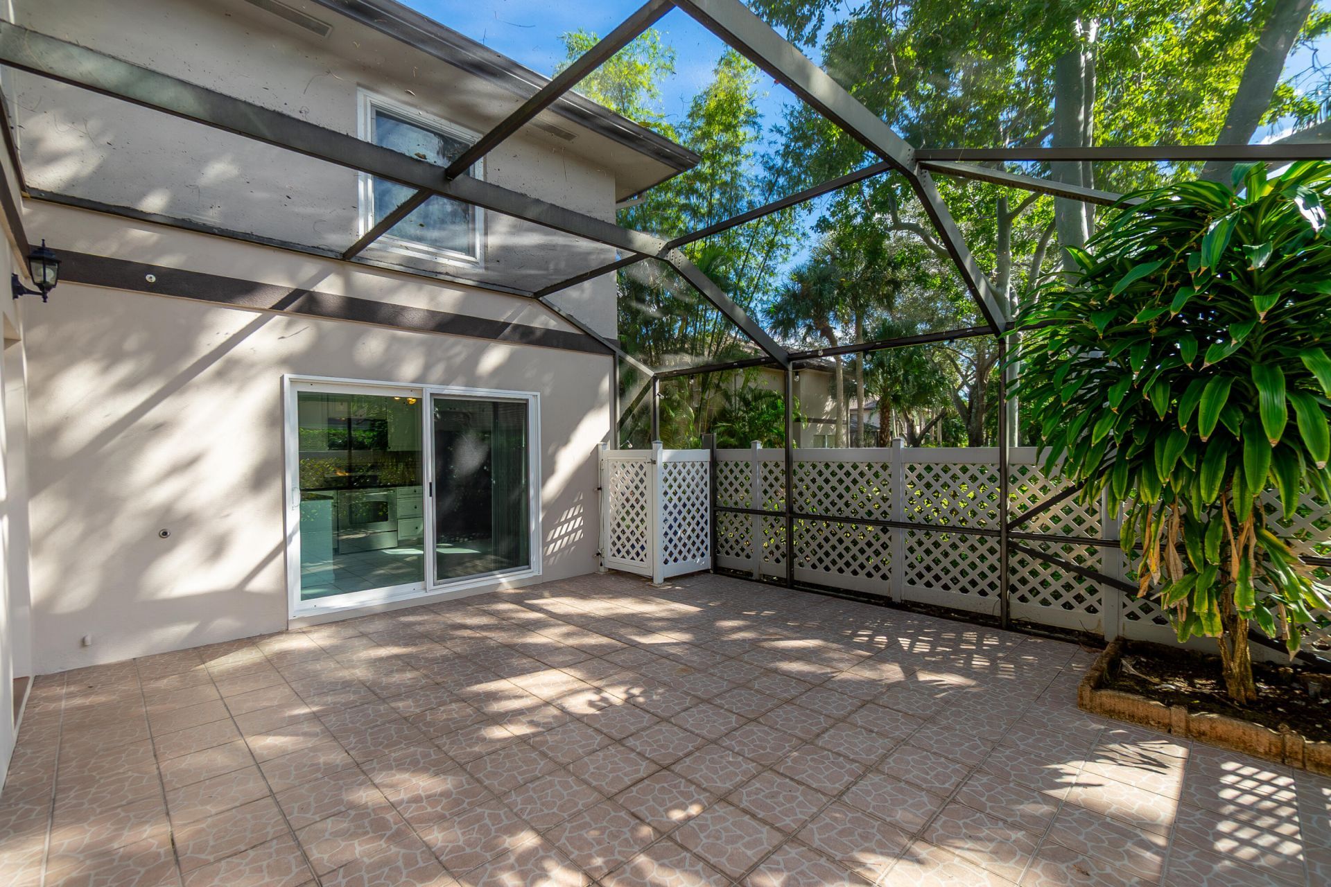 31 Clinton Court, Unit C, Royal Palm Beach, FL 33411 Photo