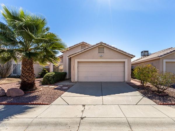 3537 W TINA Lane, Glendale, AZ 85310
