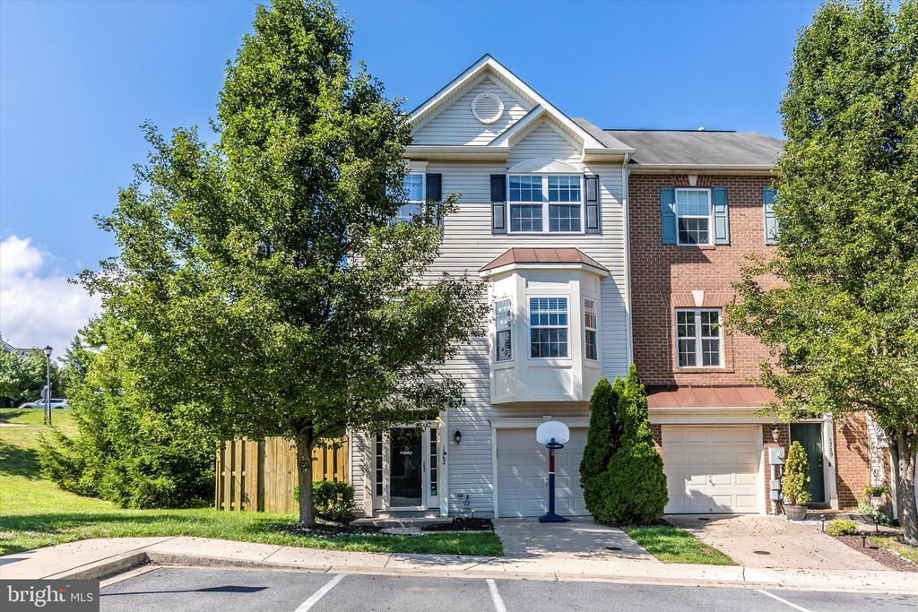 1742 Trestle Street, Mount Airy, MD 21771 Main Photo