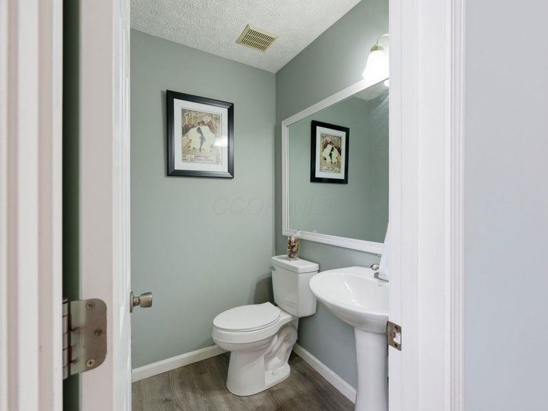 3104 Devonshire Drive, Delaware, OH 43015 Photo 19