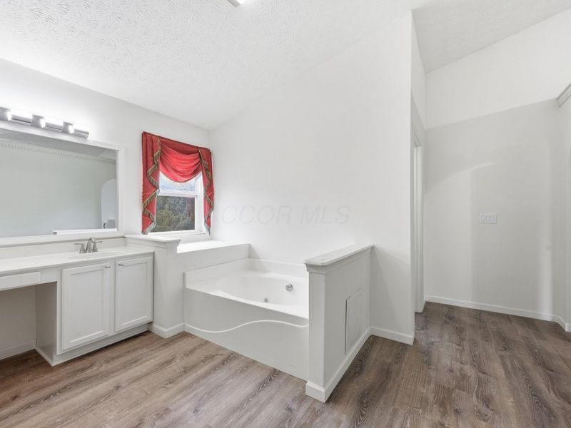 3104 Devonshire Drive, Delaware, OH 43015 Photo 27