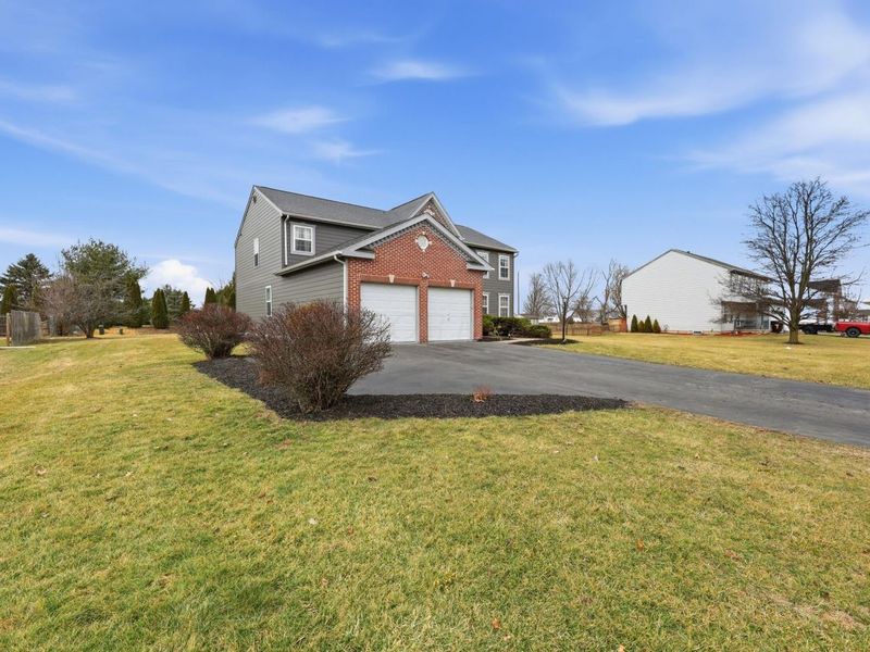 3104 Devonshire Drive, Delaware, OH 43015 Photo 3