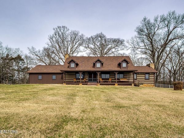 1902 Fain Cemetery Rd, Dandridge, TN 37725