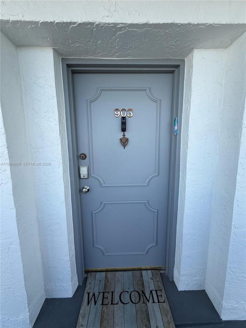 1345 West Ave, Unit 903, Miami Beach, FL 33139 Photo