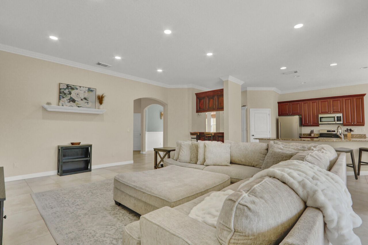 10755 SW Waterway Lane, Port Saint Lucie, FL 34987 Photo