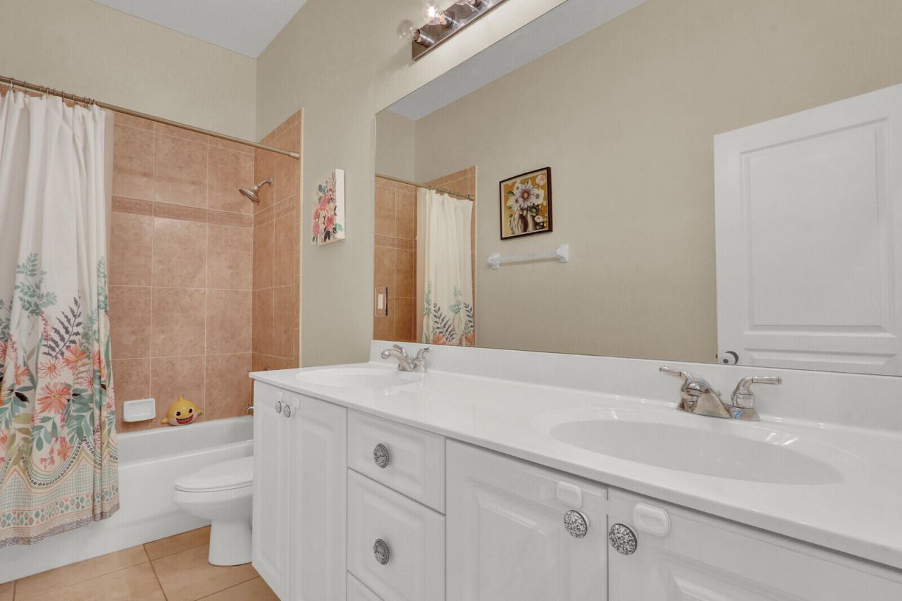 10755 SW Waterway Lane, Port Saint Lucie, FL 34987 Photo