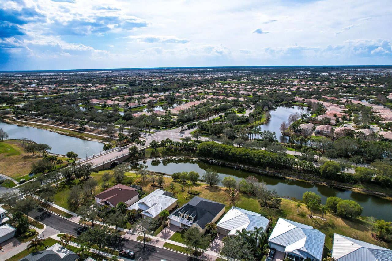 10755 SW Waterway Lane, Port Saint Lucie, FL 34987 Photo