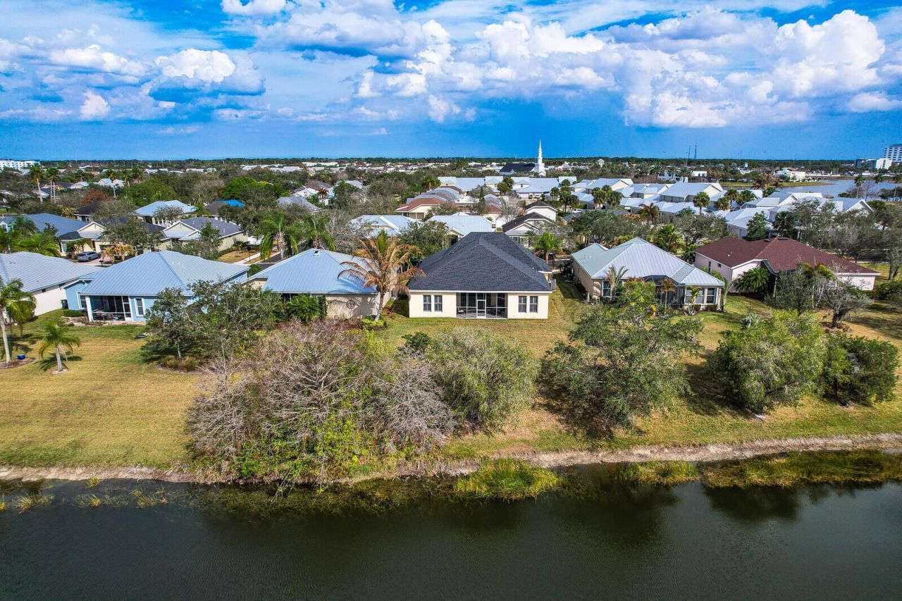 10755 SW Waterway Lane, Port Saint Lucie, FL 34987 Photo