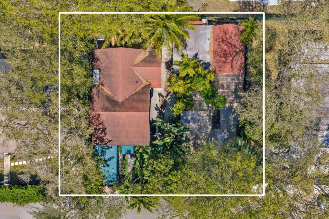 645 NE 62nd St, Miami, FL 33138 Photo