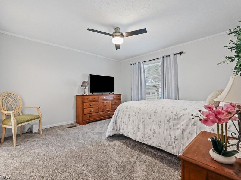 7 Michael Drive, Olmsted Township, OH 44138 Photo 12