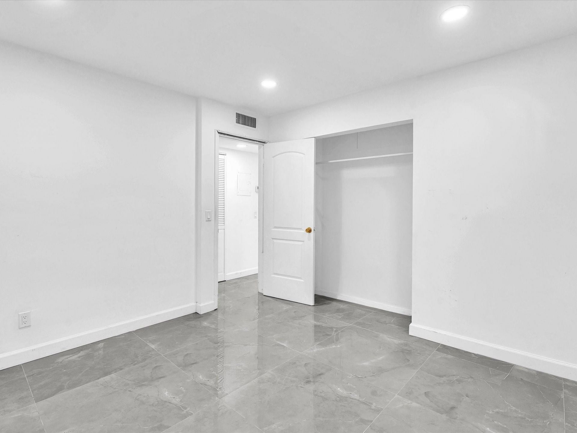 2451 SW 82nd Avenue, Unit 108, Davie, FL 33324 Photo