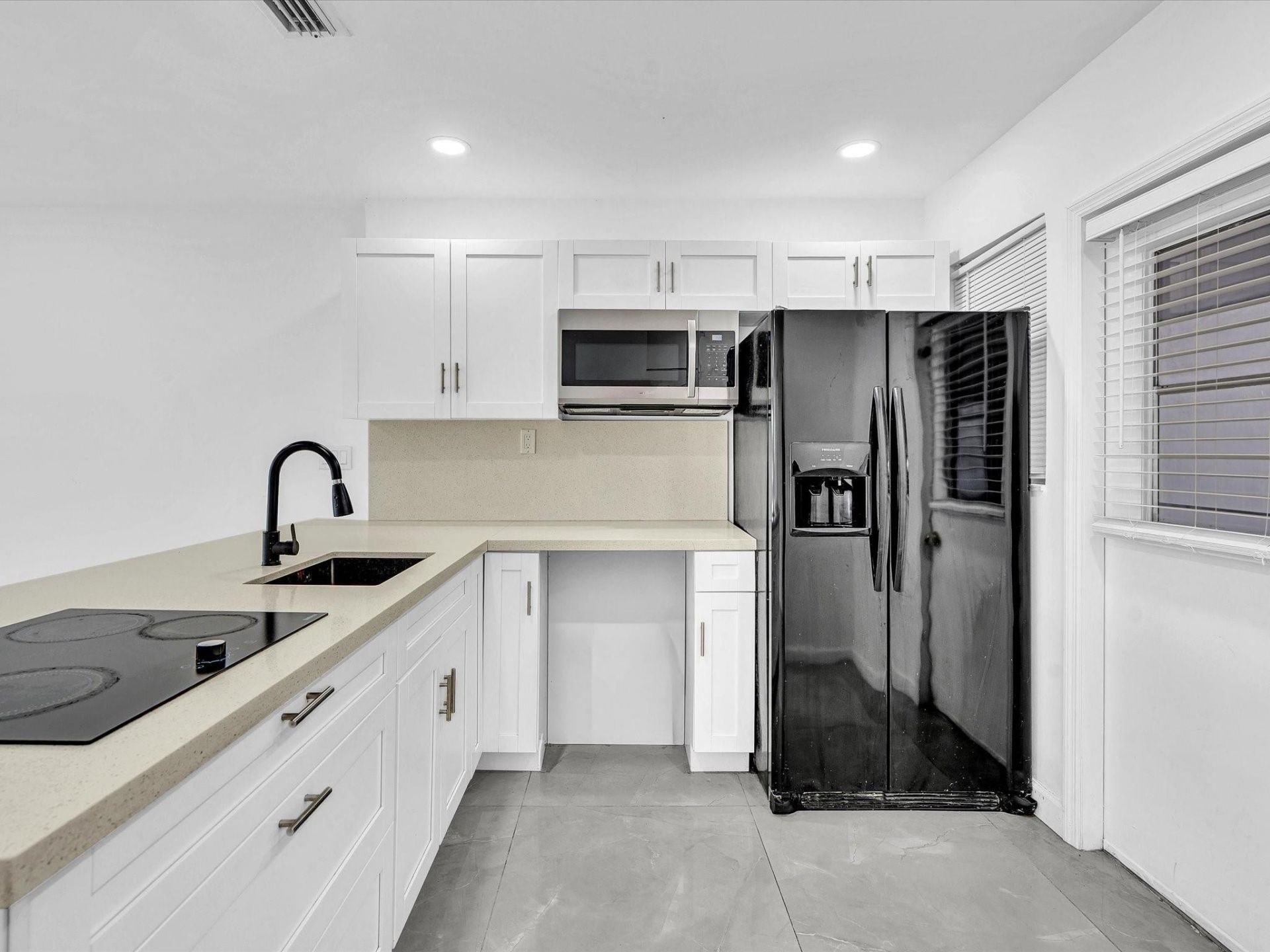 2451 SW 82nd Avenue, Unit 108, Davie, FL 33324 Photo