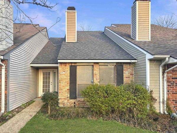 5321 Sleepy Hollow Dr, Baton Rouge, LA 70817