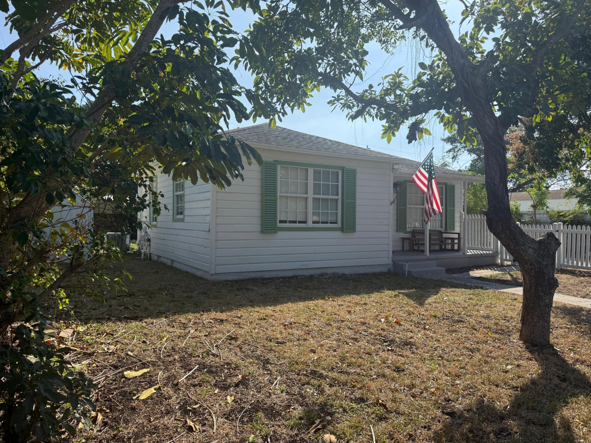 810 Franklin Road, West Palm Beach, FL 33405 Photo