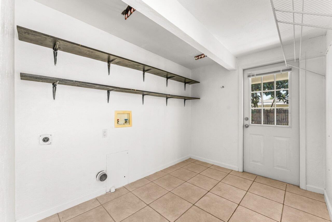 810 Franklin Road, West Palm Beach, FL 33405 Photo