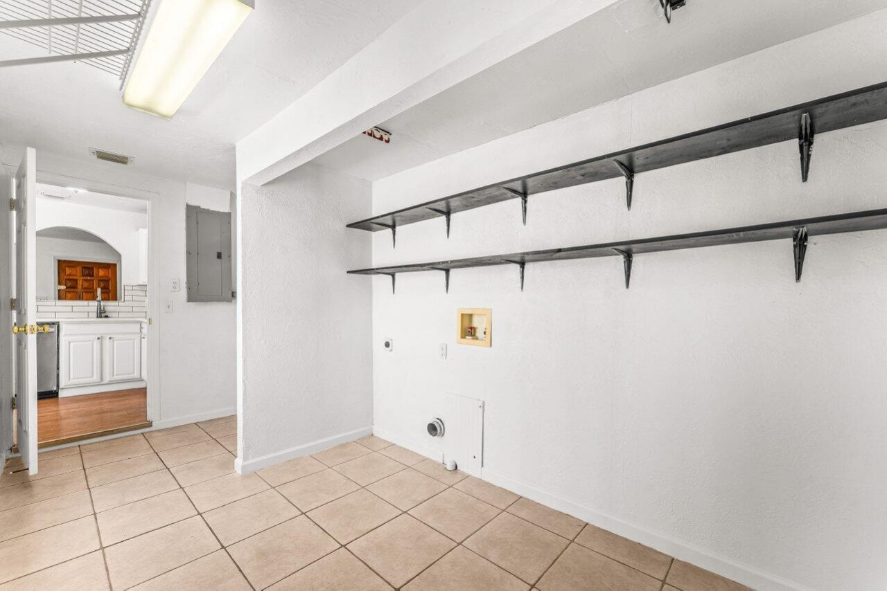 810 Franklin Road, West Palm Beach, FL 33405 Photo