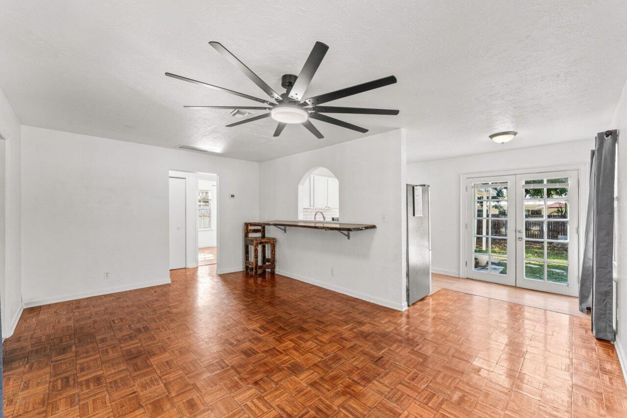 810 Franklin Road, West Palm Beach, FL 33405 Photo