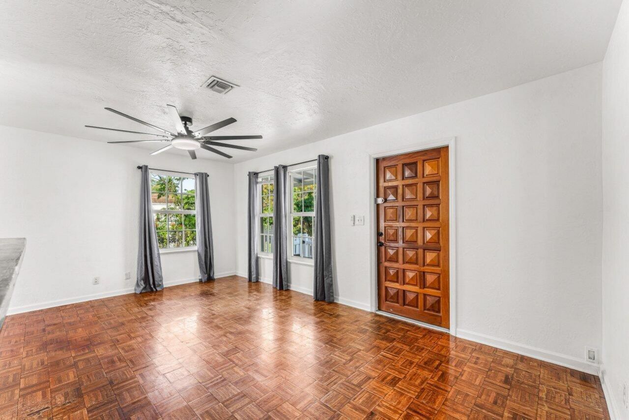 810 Franklin Road, West Palm Beach, FL 33405 Photo
