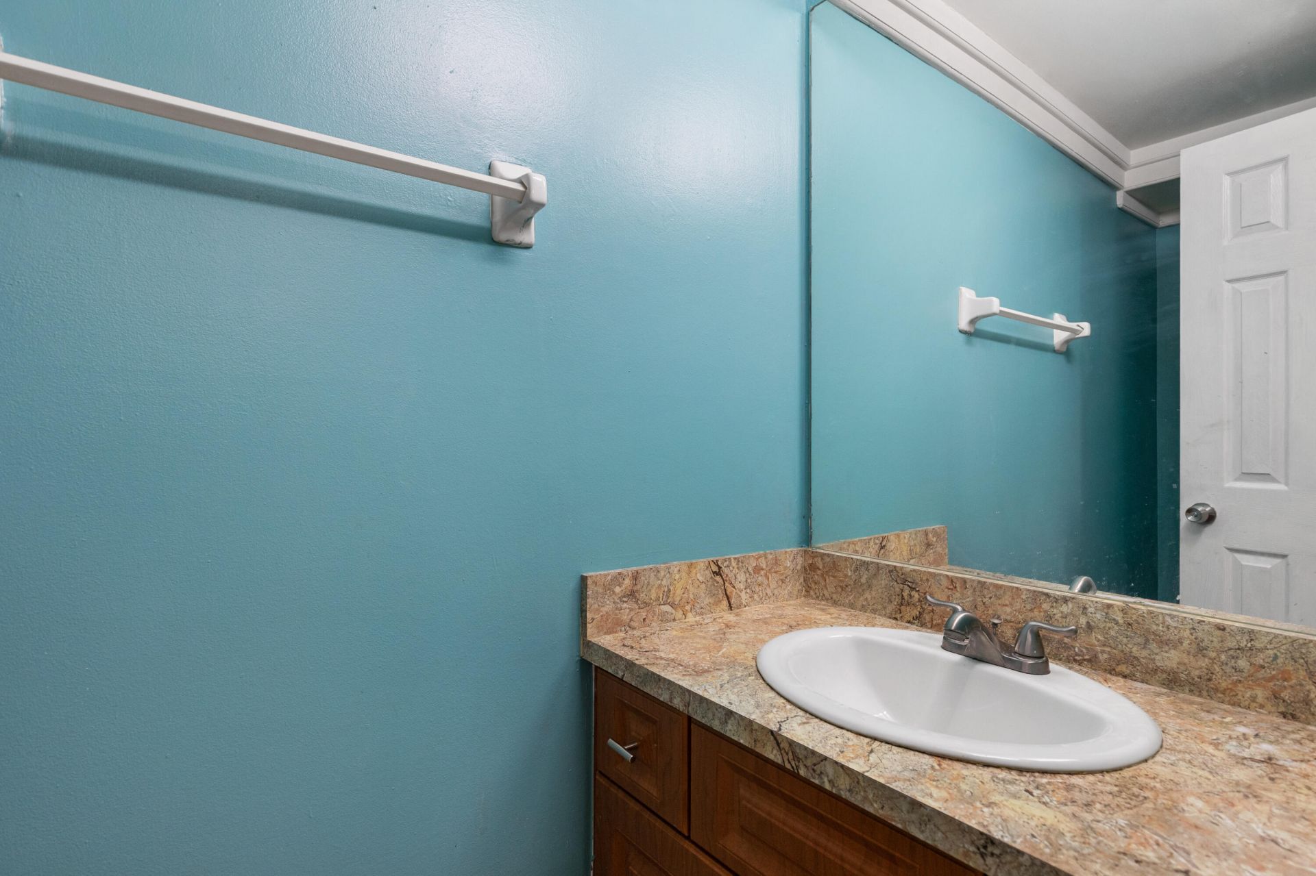3710 Inverrary Drive, Unit 2G, Lauderhill, FL 33319 Photo