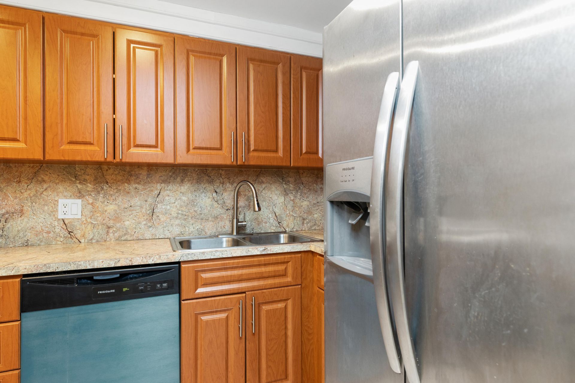 3710 Inverrary Drive, Unit 2G, Lauderhill, FL 33319 Photo
