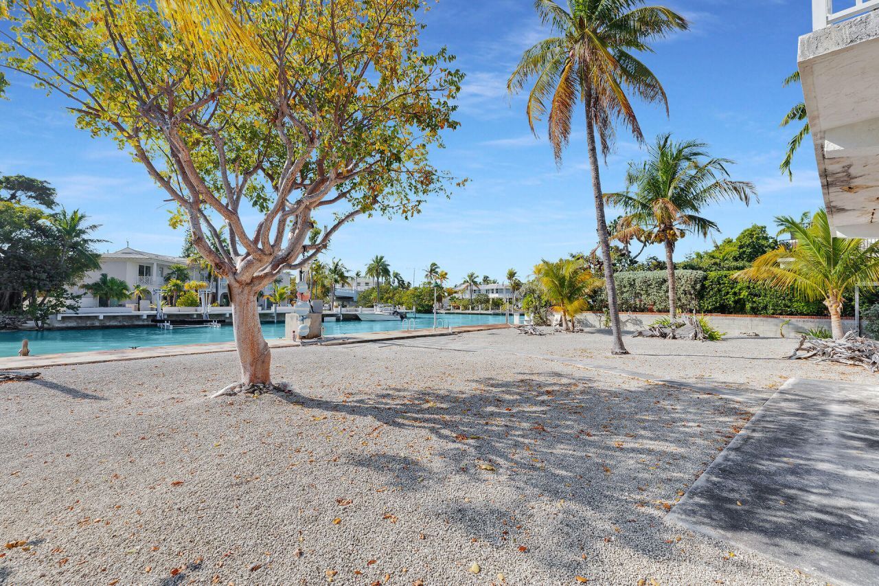 154 S Indies Drive, Duck, FL 33050 Photo