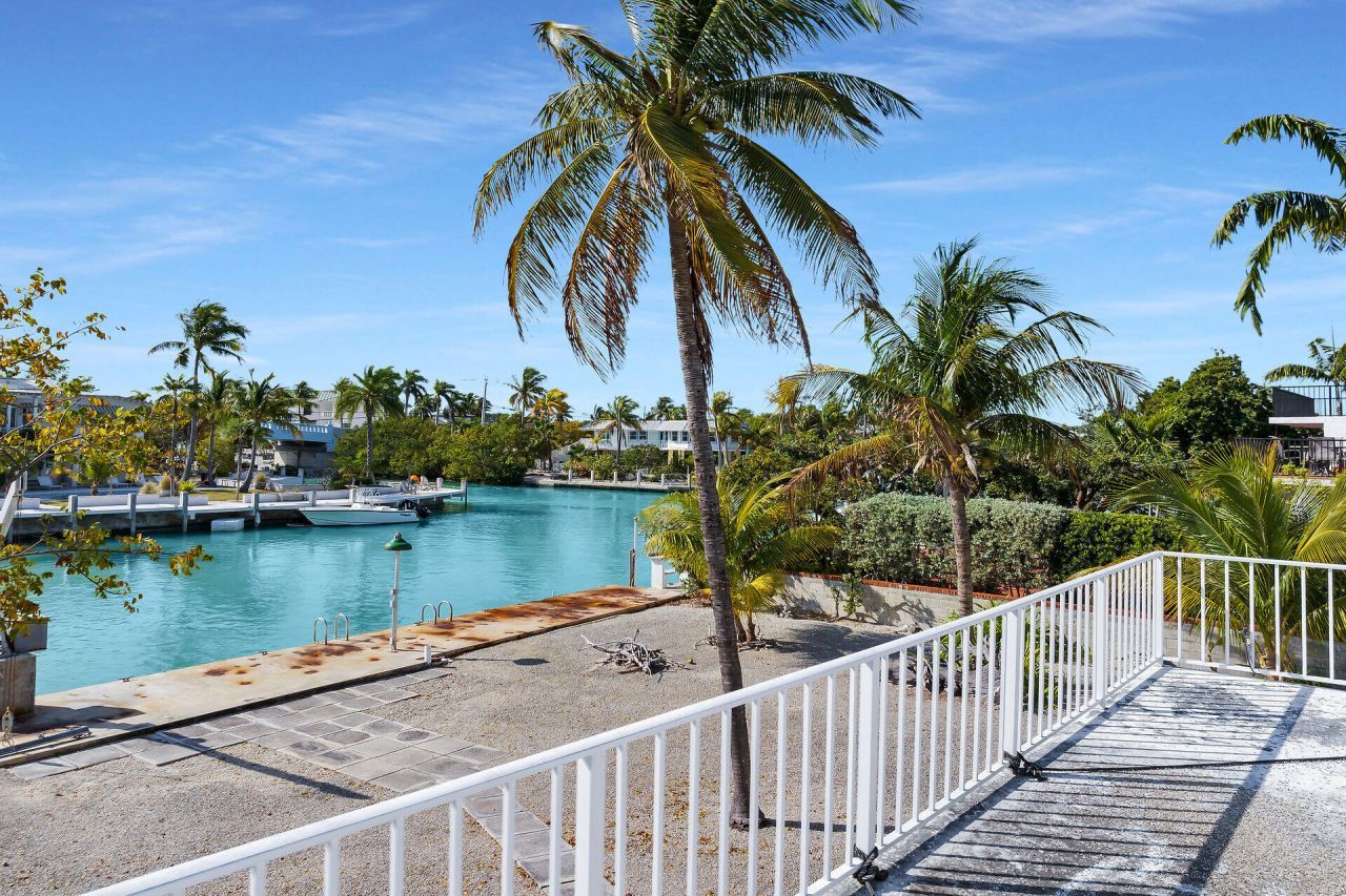 154 S Indies Drive, Duck, FL 33050 Photo