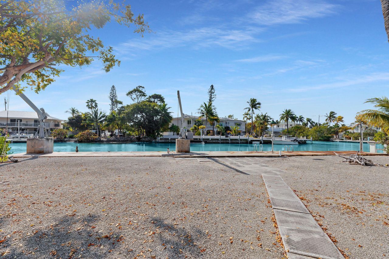 154 S Indies Drive, Duck, FL 33050 Photo