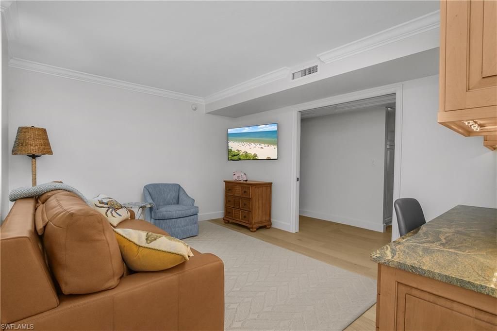 1717 Gulf Shore Blvd N, Unit 101, Naples, FL 34102 Photo