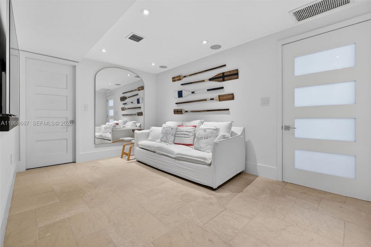 600 Grapetree Dr, Unit 11BN, Key Biscayne, FL 33149 Photo